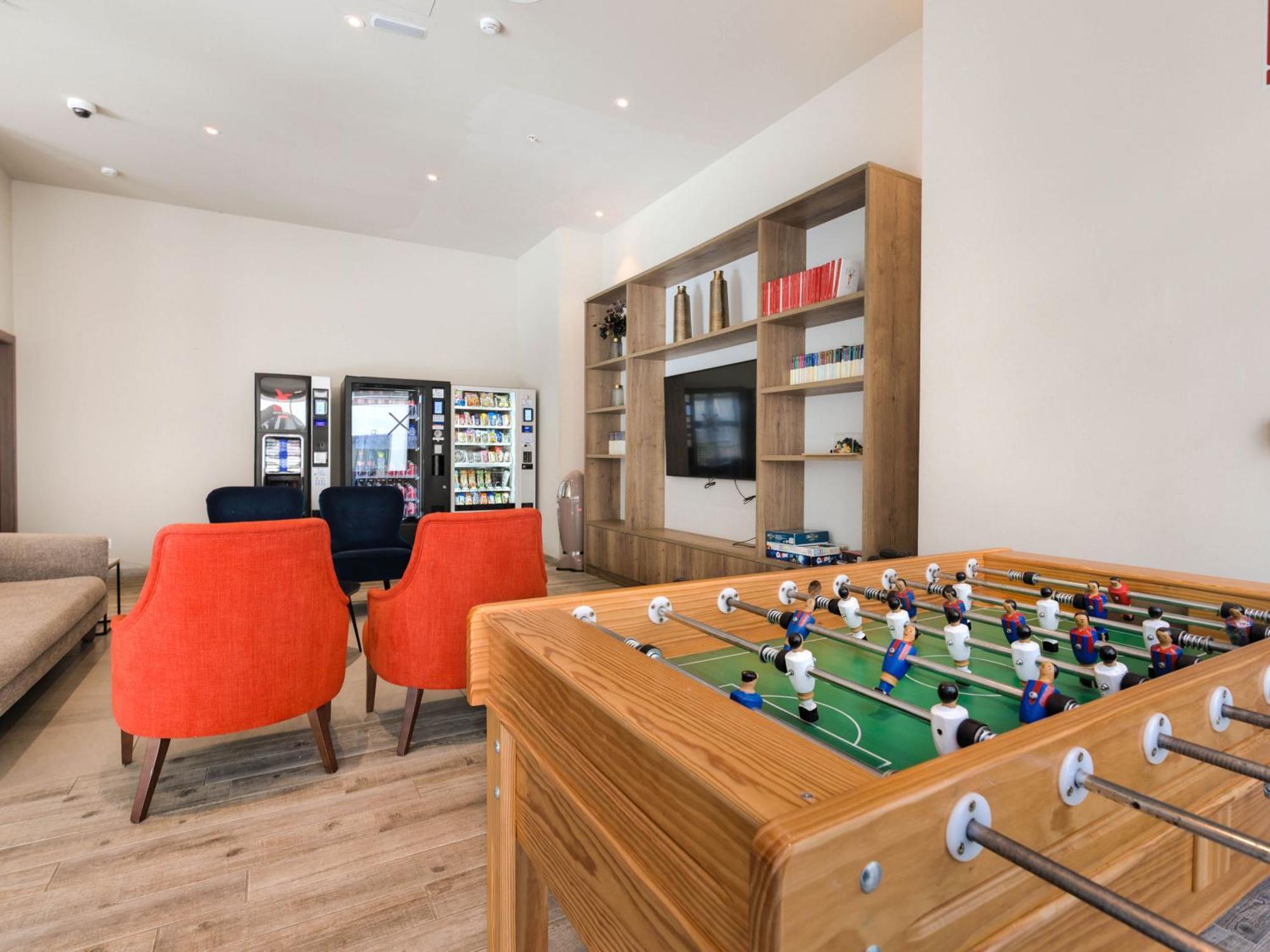 Livensa Living Studios Valencia Marina Real Hotel-Apartamento Exterior photo