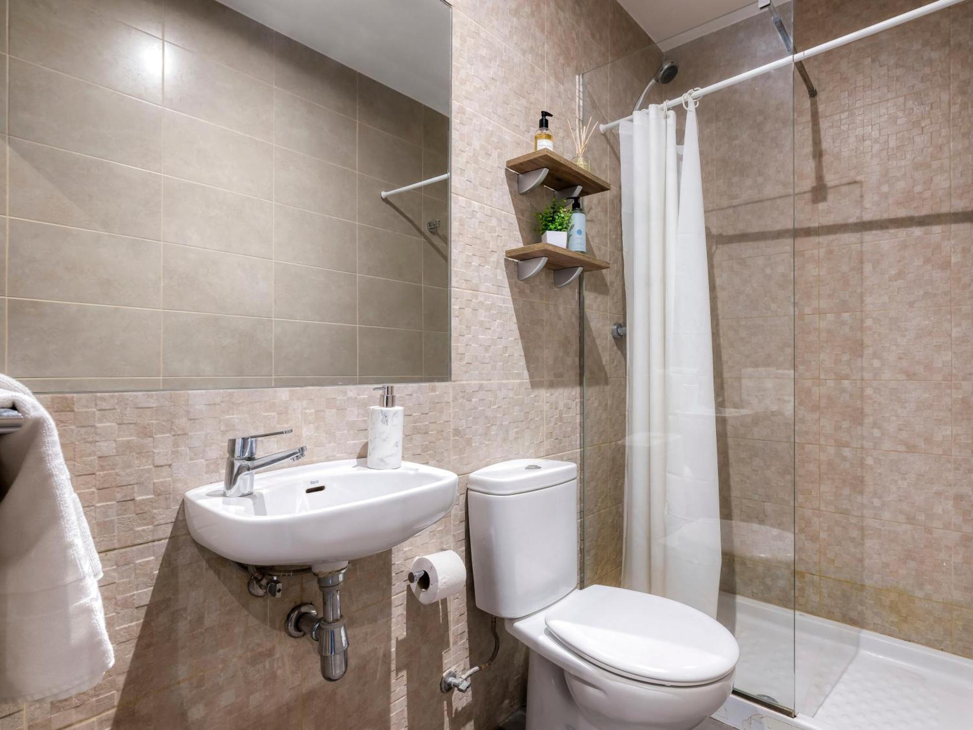 Livensa Living Studios Valencia Marina Real Hotel-Apartamento Exterior photo